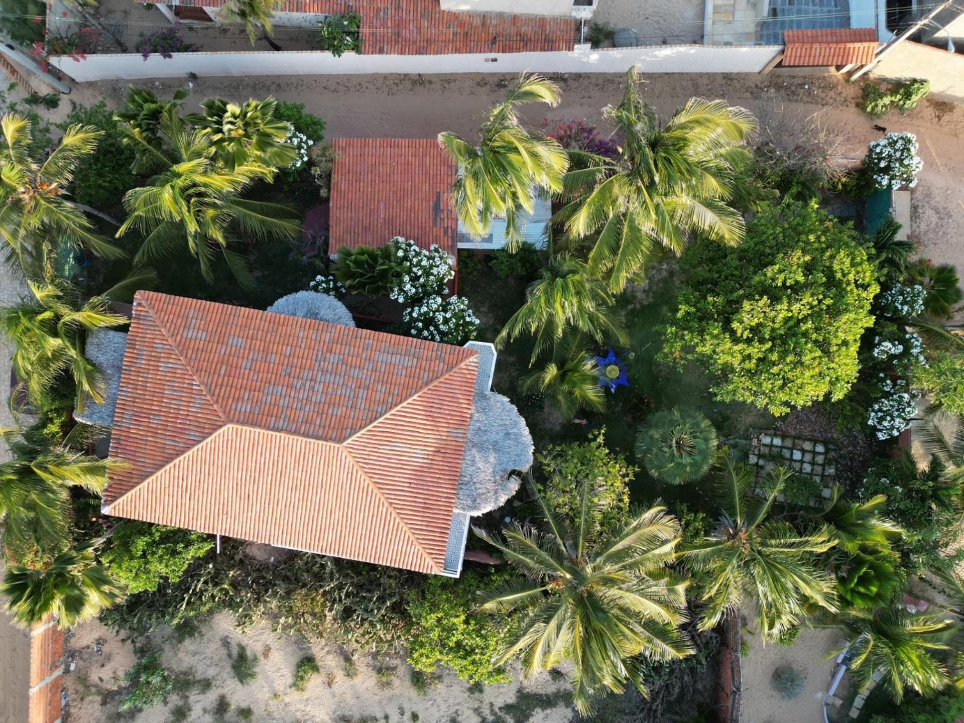 Villa Charming Blue House With Kitchen Parking And Garden à Canoa Quebrada Extérieur photo